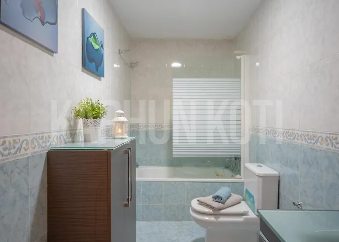 Carvajal شقة فوينخيرولا