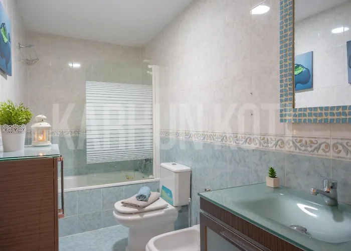 شقة Carvajal فوينخيرولا